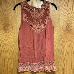Entro crochet trim mesh sheer tank. Dark coral, small.
